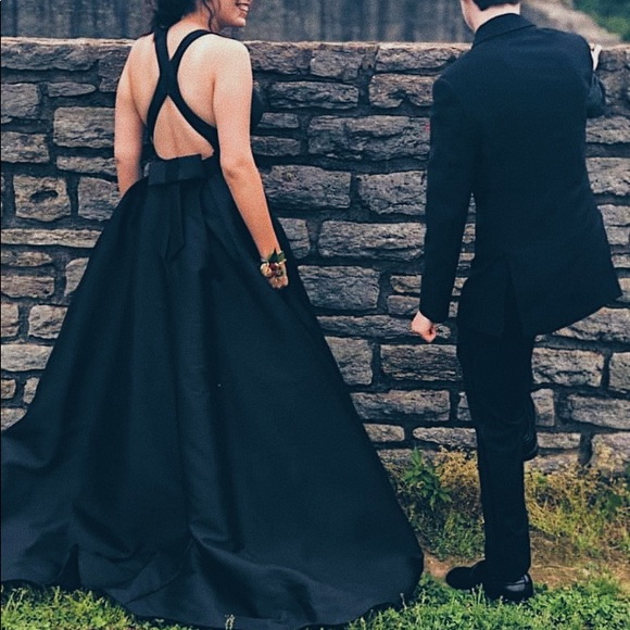 JOVANI PROM DRESS - Picture 3 of 3